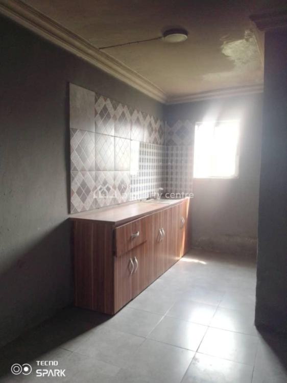 Luxury Three Bedroom Flat, Yaba, Lagos, Flat / Apartment for Rent