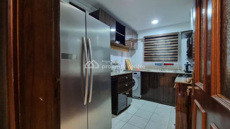 2 Bedroom Apartment, Soronto Close, Wuse 2, Abuja, Flat / Apartment Short Let