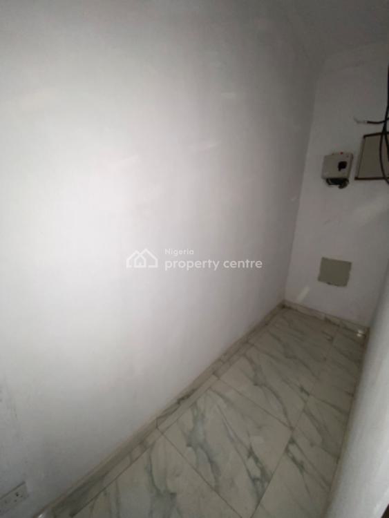 Luxury 4 Bedroom Apartment with All Room Ensuites, Raymond Estate , Davis Street, Alapere, Ketu, Lagos, Flat / Apartment for Sale