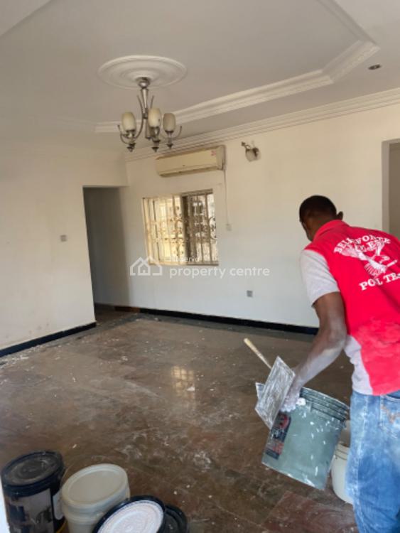 For Rent 3 Bedroom, Renovation Ongoing Pay And Movein In 3 Days