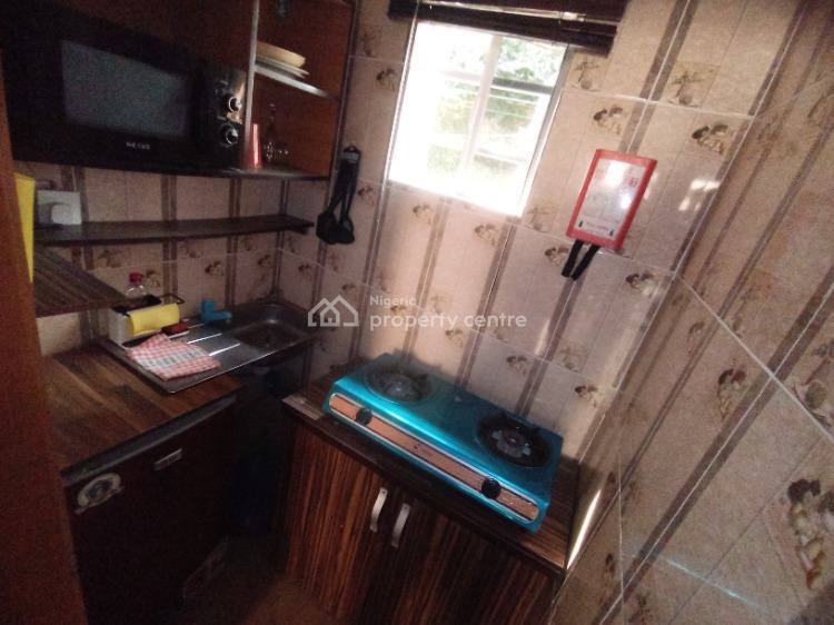 For Rent Monthly Payment Room Self Contain, Right Side, Lekki Phase 1