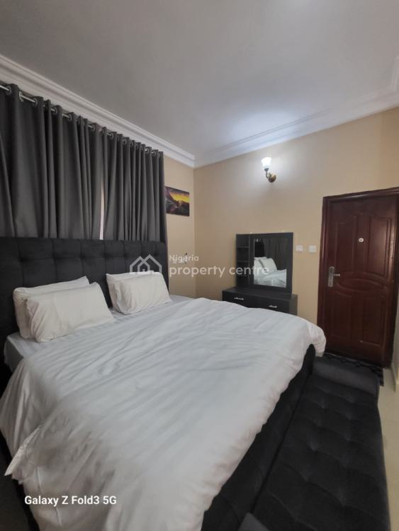 Fully Furnished & 24 Hours  Serviced 3 Bedrooms Apartment, Area 11, Garki, Abuja, Flat / Apartment for Rent