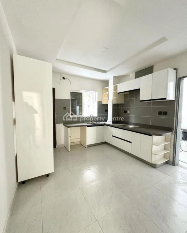 4 Bedroom Penthouse with a Room Bq, Ikate, Lekki, Lagos, Flat / Apartment for Sale