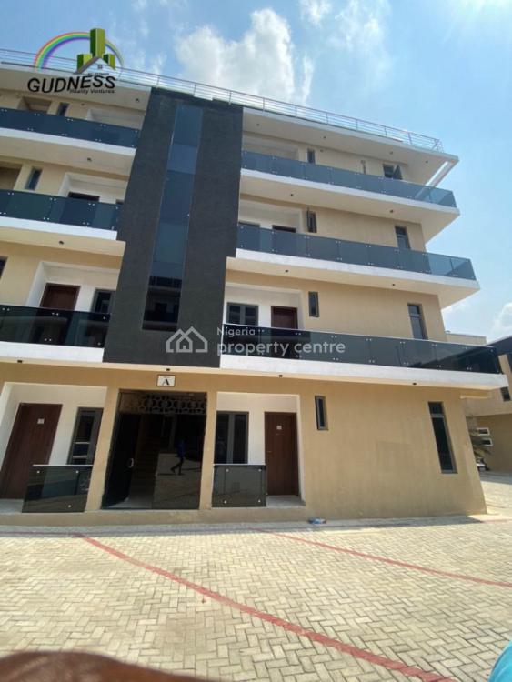 For Rent 2 Bedrooms Apartment, Mobil Road, Lekki Expressway, Lekki