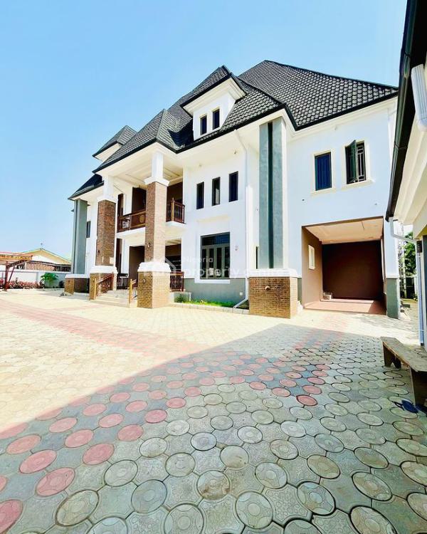 For Sale: Massive 6 Bedrooms Mansion With Swimming Pool, Gwarinpa ...