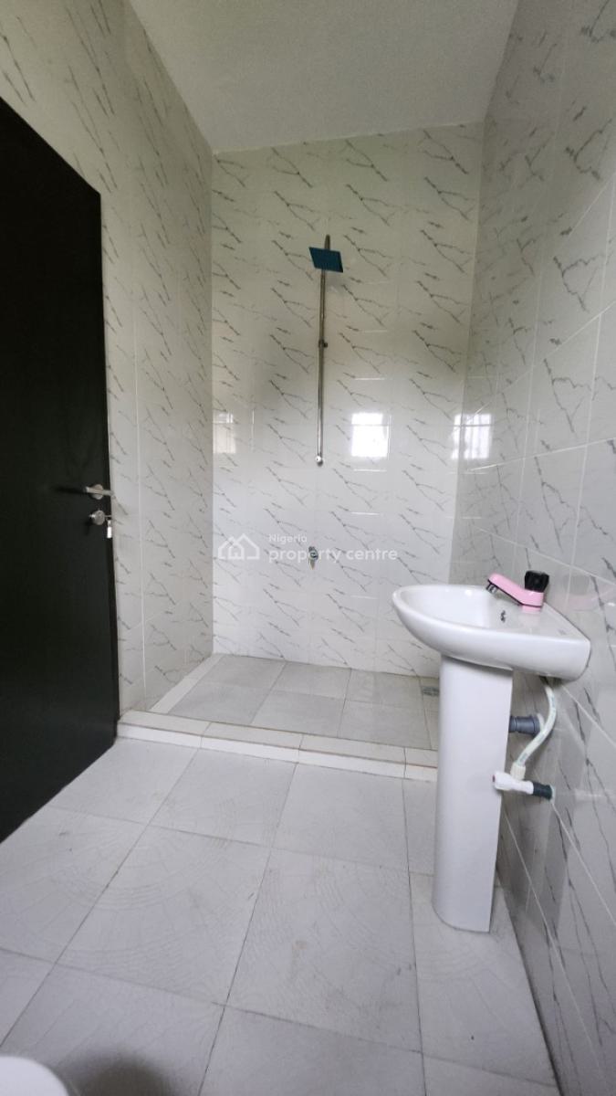 2 Bedroom Detached Bungalow, Off Arigbawonwo Road, Mowe Town, Ogun, Detached Bungalow for Sale