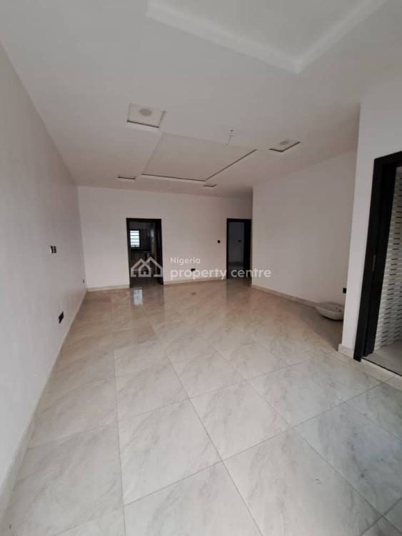 Luxury and Spacious 2 Bedroom Flat Apartment Upstairs, Abraham Adesanya, Ajah, Lagos, Flat / Apartment for Rent