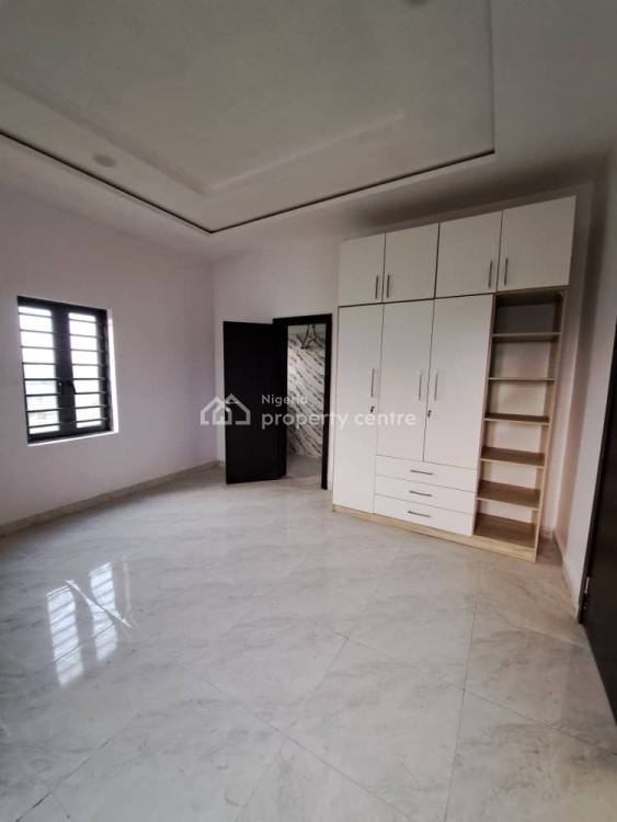 Luxury and Spacious 2 Bedroom Flat Apartment Upstairs, Abraham Adesanya, Ajah, Lagos, Flat / Apartment for Rent