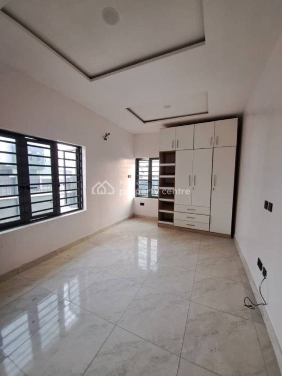 Luxury and Spacious 2 Bedroom Flat Apartment Upstairs, Abraham Adesanya, Ajah, Lagos, Flat / Apartment for Rent