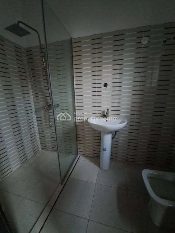 Luxury and Spacious 2 Bedroom Flat Apartment Upstairs, Abraham Adesanya, Ajah, Lagos, Flat / Apartment for Rent