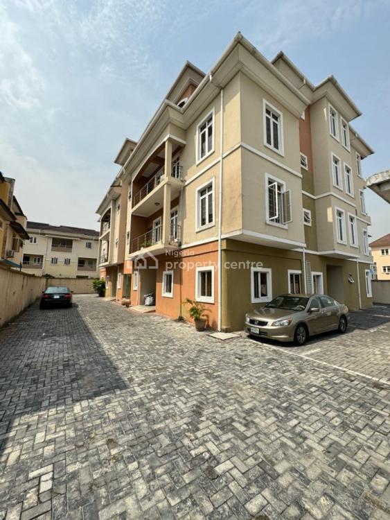 For Rent Upscale 2 Bedrooma Apartment With Parking Space, Victoria