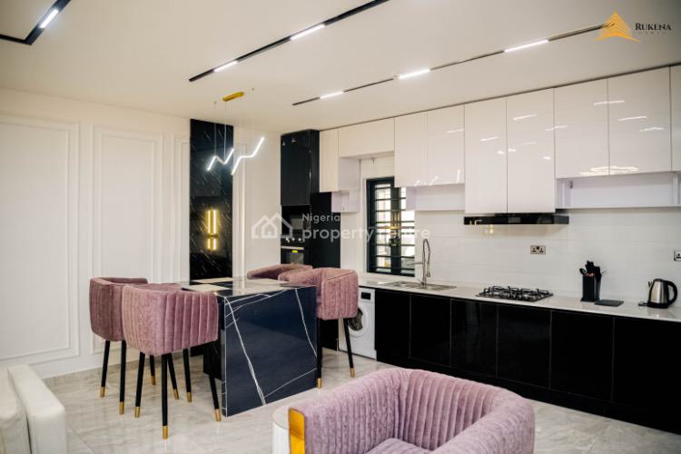 Exquisite Luxury: Unwind in Our Chic 1-bedroom Apartment, Lekki Phase 1, Lekki, Lagos, Flat / Apartment Short Let