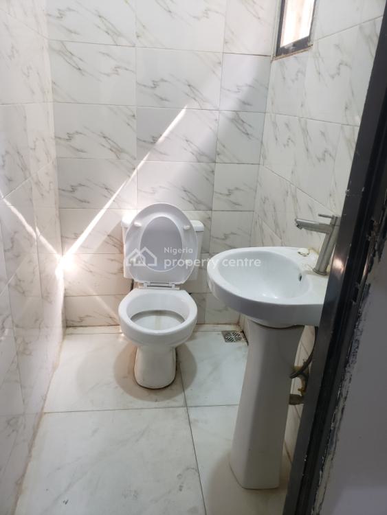 For Rent 1 Bedroom Flat With 2 Toilets, Idu Industrial, Abuja 1 Beds