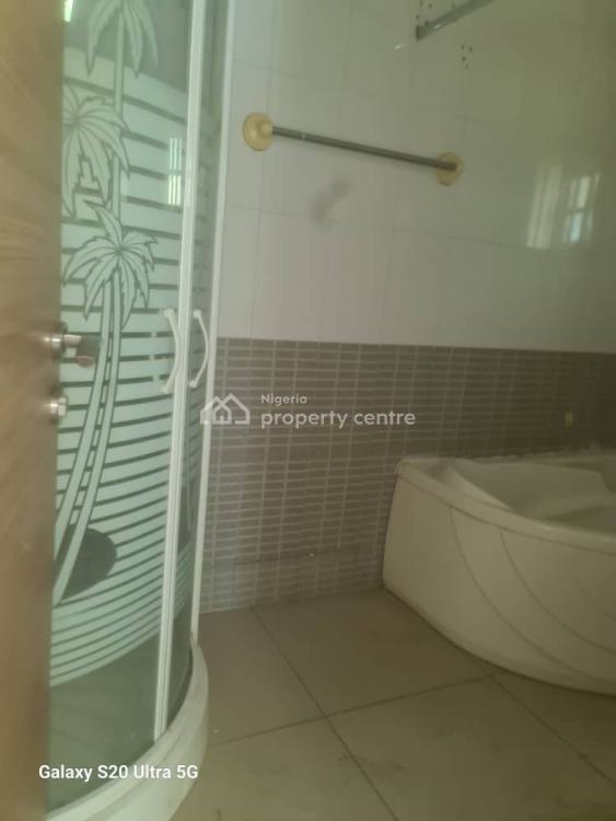 5bedroom, Abuja Model City Gwarinpa 6th Avenue, Gwarinpa, Abuja, Flat / Apartment for Rent