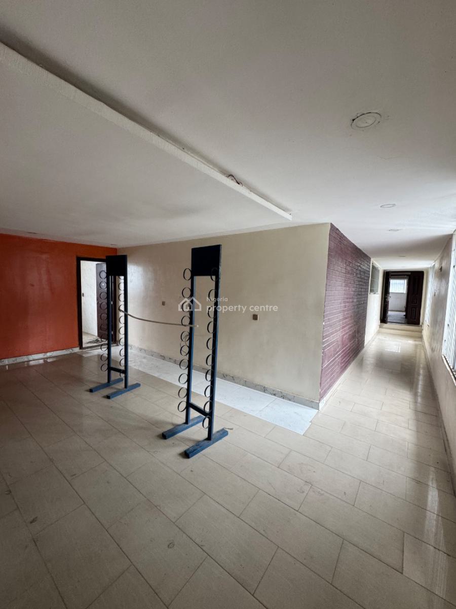 3 Bedroom Apartment (first Floor) + Reception Appxroximately 150sqm, Victoria Island (vi), Lagos, Office Space for Rent
