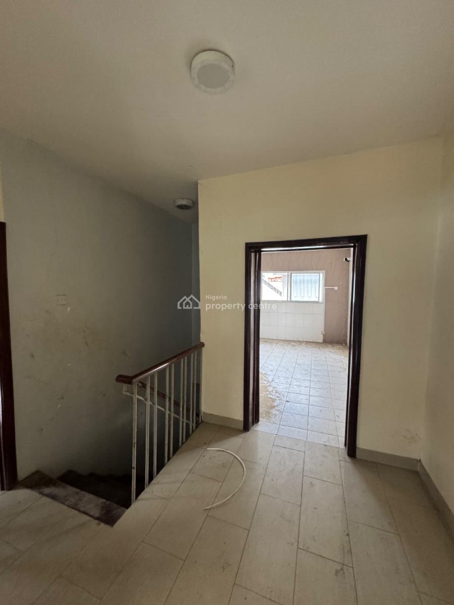 3 Bedroom Apartment (first Floor) + Reception Appxroximately 150sqm, Victoria Island (vi), Lagos, Office Space for Rent