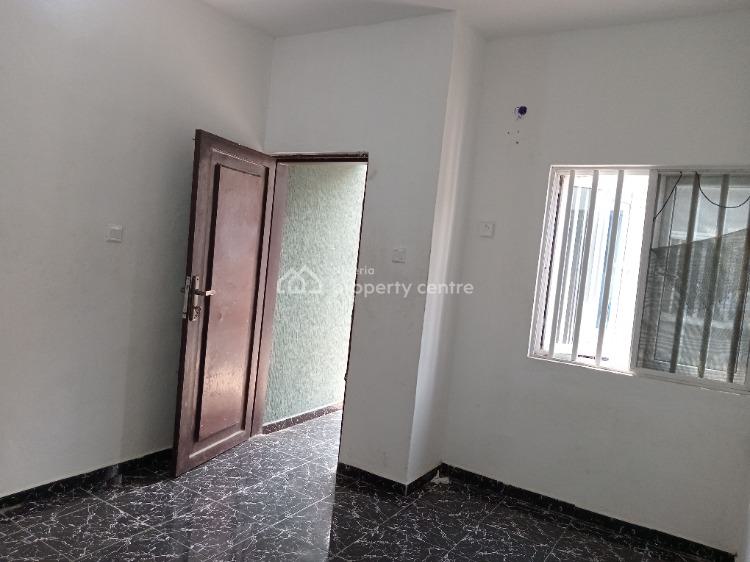 For Rent Room And Parlour, New Road, Alpha Beach, Lekki, Lagos 1