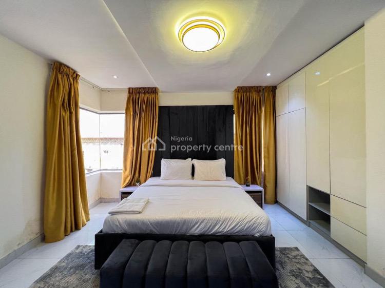 Beautiful 2 Bedrooms Duplex with Soccer Table and Bq, Ikate, Lekki, Lagos, Flat / Apartment Short Let