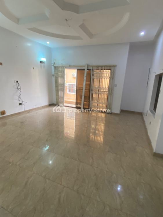For Rent Spacious And Clean Room & Parlour, Victory Park, Osapa London