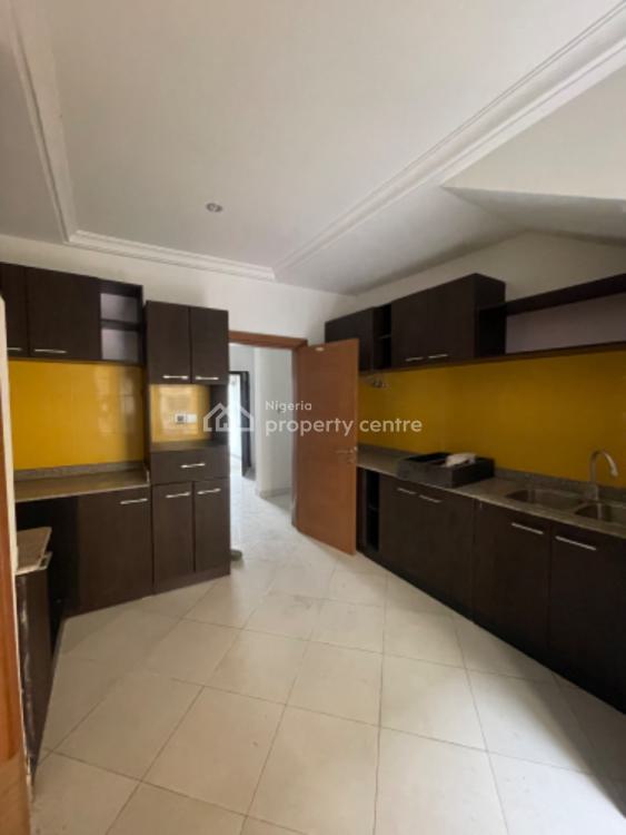Massive 3 Bedrooms Terraced Duplex with Bq, Blake Wood Court, Orchid Road, Lekki, Lagos, Terraced Duplex for Rent