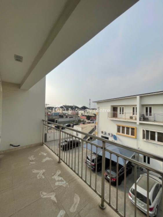 Massive 3 Bedrooms Terraced Duplex with Bq, Blake Wood Court, Orchid Road, Lekki, Lagos, Terraced Duplex for Rent