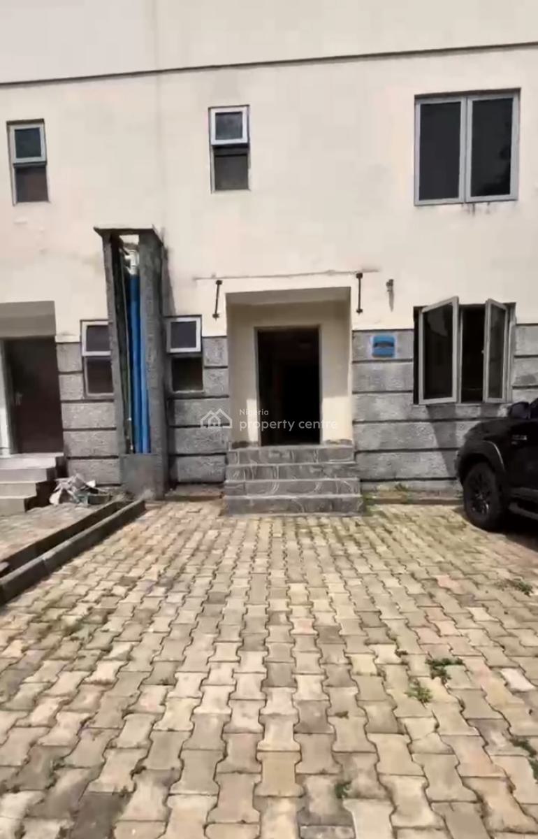 Neatly Finished 4-bedrooms Terraced Duplex, Brains and Hammers City, Life Camp, Abuja, Terraced Duplex for Sale