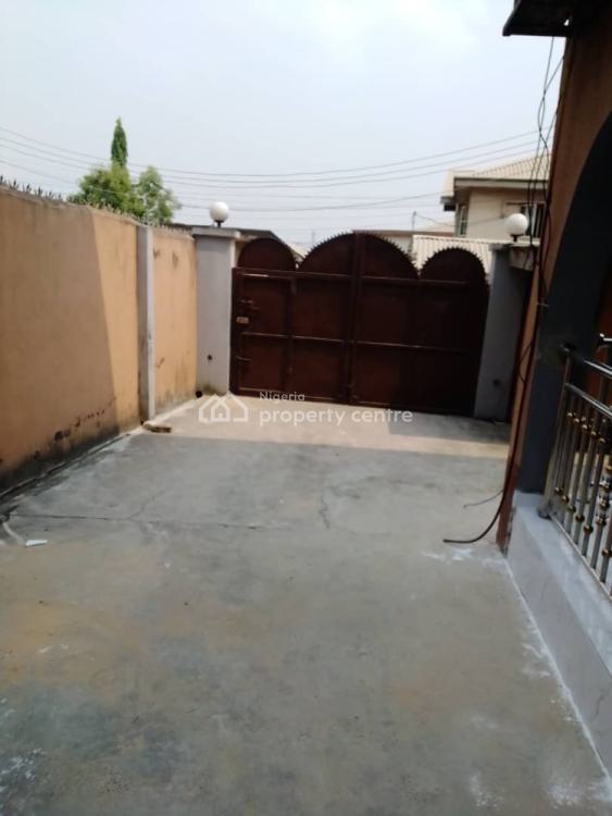For Rent Clean 3 Bedroom Flat* *segun Kojore Street, Unity Estate