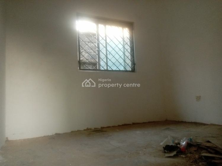 For Rent A Room In A Flat, Federal Housing Lugbe, Abuja, Lugbe