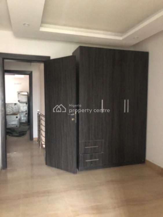 Furnished 3 Bedroom Terrace Duplex, Iporin, Surulere, Lagos, Terraced Duplex for Sale