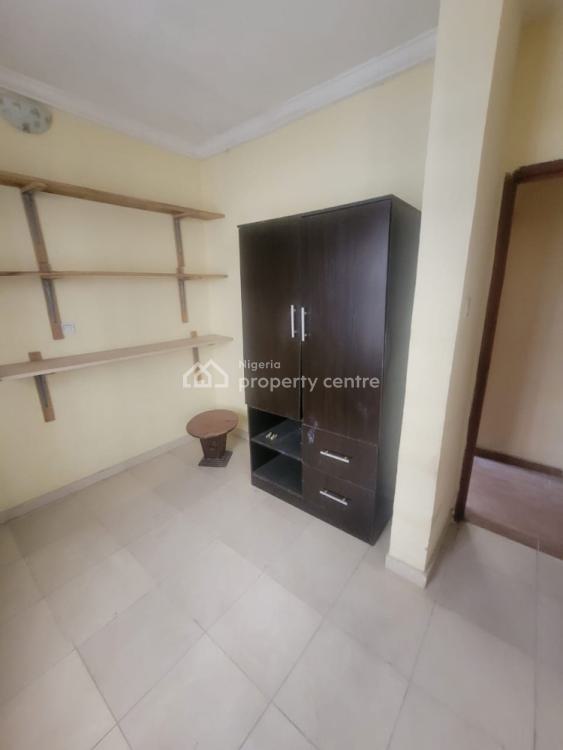 For Rent A Two Bedroom Apartment, Peninsula Gardens Estate. Ogidan