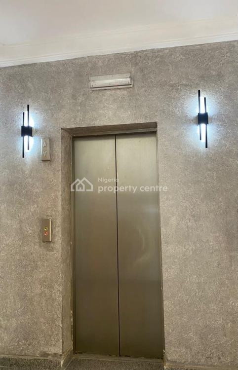 3 Bedrooms Apartment with Swimming Pool &  Gym, Ikoyi, Lagos, Flat / Apartment for Sale