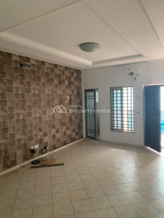 For Rent Beautiful 3 Bedroom Upstair, Glory Estate, Gbagada, Lagos 3