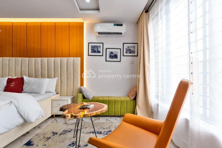 Luxury 3 Bedrooms Apartment, Lekki Phase 1, Lekki, Lagos, Flat / Apartment Short Let