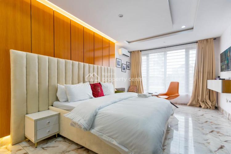 Luxury 3 Bedrooms Apartment, Lekki Phase 1, Lekki, Lagos, Flat / Apartment Short Let