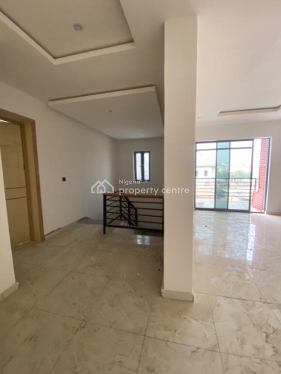 3 Bedroom House, Lekki Phase 1, Lekki, Lagos, House for Sale