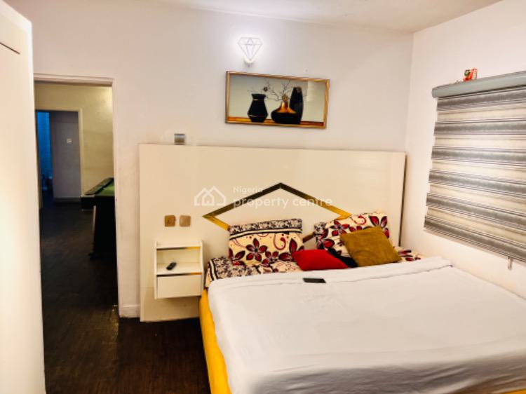 Fully Serviced 3 Bedroom Flat  Apartment, 22 Kaara Street Ajao Estate, Isolo, Lagos, Flat / Apartment Short Let
