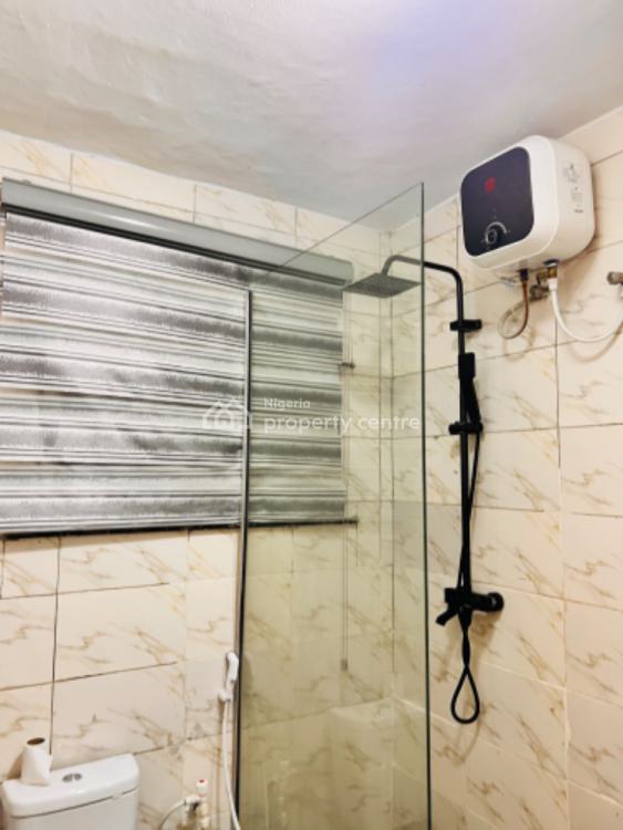 Fully Serviced 3 Bedroom Flat  Apartment, 22 Kaara Street Ajao Estate, Isolo, Lagos, Flat / Apartment Short Let
