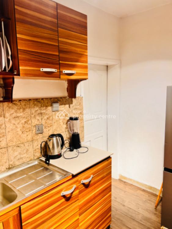 Fully Serviced 3 Bedroom Flat  Apartment, 22 Kaara Street Ajao Estate, Isolo, Lagos, Flat / Apartment Short Let