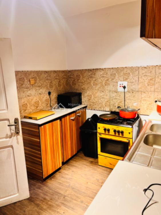 Fully Serviced 3 Bedroom Flat  Apartment, 22 Kaara Street Ajao Estate, Isolo, Lagos, Flat / Apartment Short Let