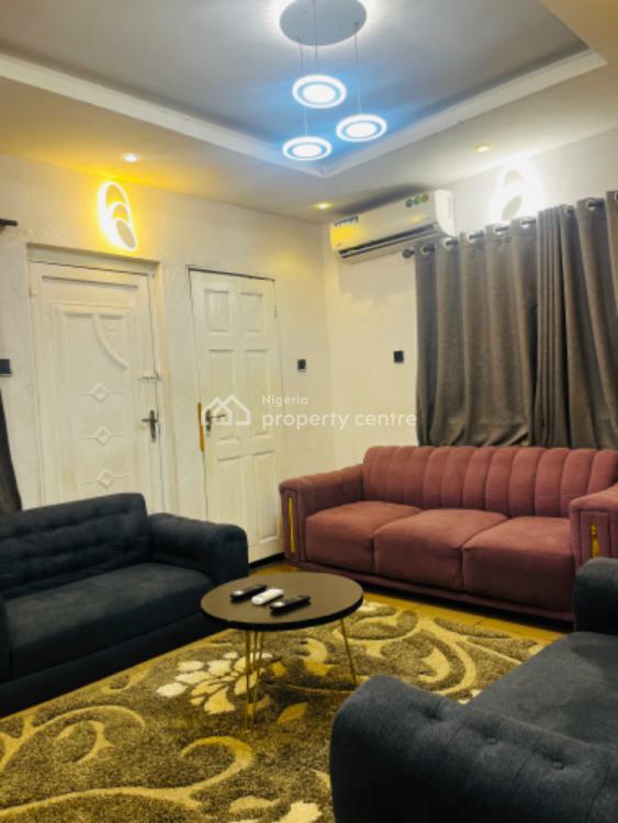 1 Bedroom Flat Serviced  Apartment, 5 Ilesanmi Street, Isolo, Lagos, Mini Flat (room and Parlour) Short Let