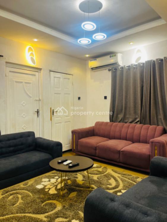 1 Bedroom Flat Serviced  Apartment, 5 Ilesanmi Street, Isolo, Lagos, Mini Flat (room and Parlour) Short Let