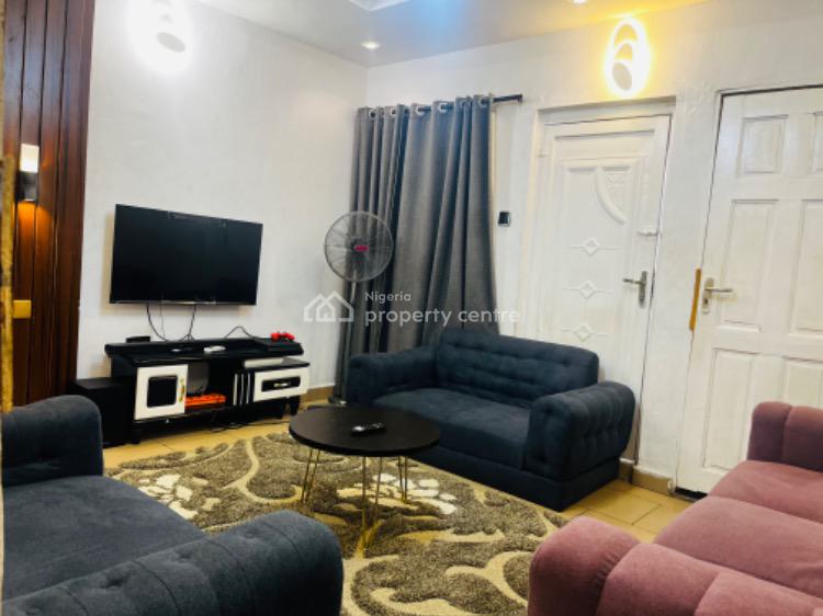1 Bedroom Flat Serviced  Apartment, 5 Ilesanmi Street, Isolo, Lagos, Mini Flat (room and Parlour) Short Let