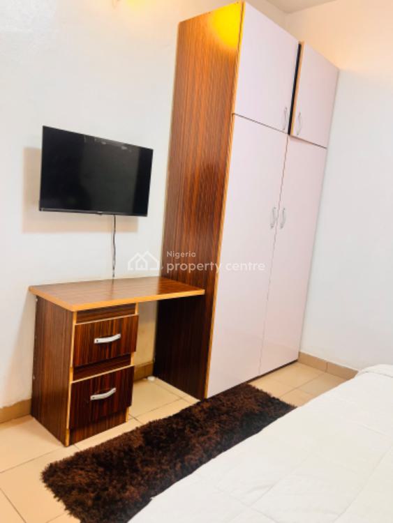 1 Bedroom Serviced Apartment, 5 Ilesanmi Street, Isolo, Lagos, Mini Flat (room and Parlour) Short Let