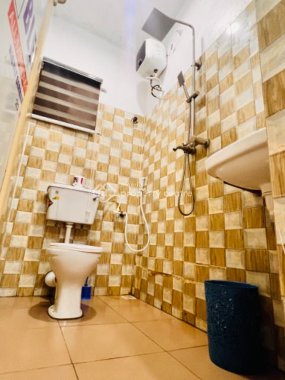 1 Bedroom Fully Serviced Apartment, 5 Ilesanmi Street, Isolo, Lagos, Mini Flat (room and Parlour) Short Let
