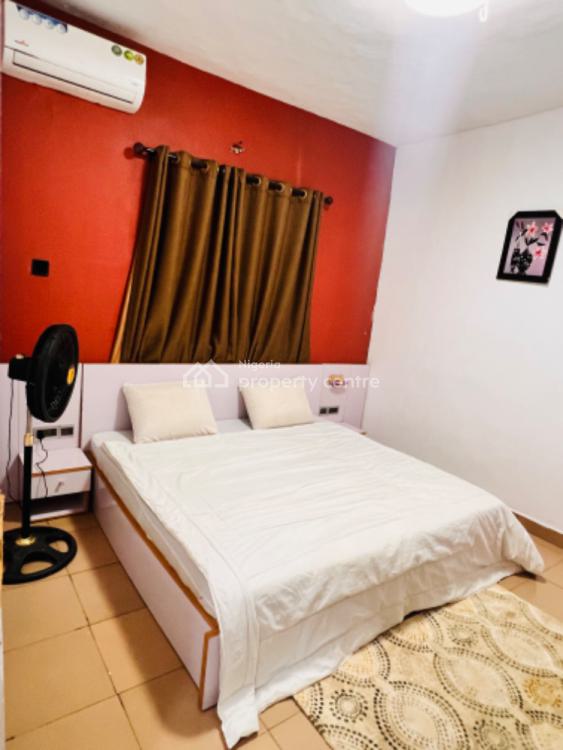 1 Bedroom Fully Serviced Apartment, 5 Ilesanmi Street, Isolo, Lagos, Mini Flat (room and Parlour) Short Let