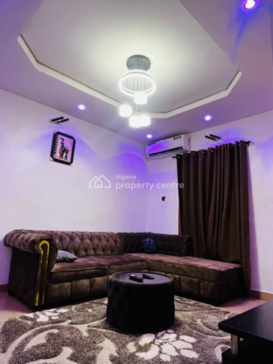 1 Bedroom Fully Serviced Apartment, 5 Ilesanmi Street, Isolo, Lagos, Mini Flat (room and Parlour) Short Let