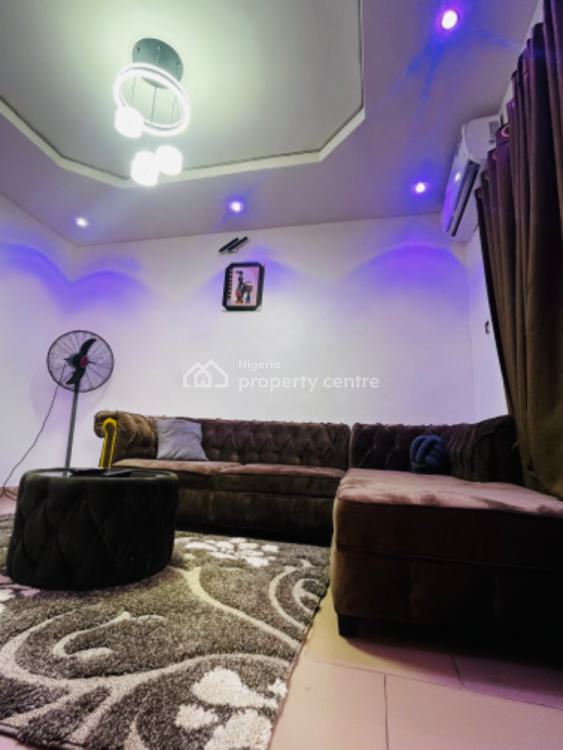 1 Bedroom Fully Serviced Apartment, 5 Ilesanmi Street, Isolo, Lagos, Mini Flat (room and Parlour) Short Let