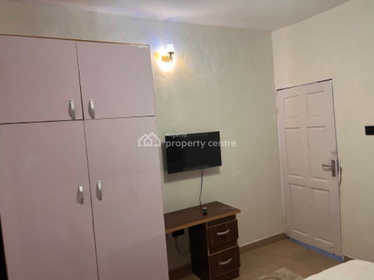 1 Bedroom Fully Serviced Apartment, 5 Ilesanmi Street, Isolo, Lagos, Mini Flat (room and Parlour) Short Let