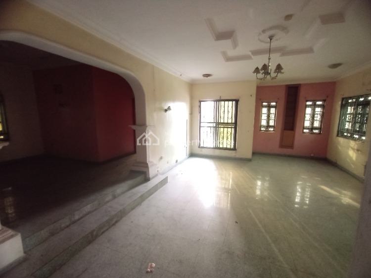 Commercial 4 Bedroom Duplex on a Highly Commercialized Road, Lekki Phase 1, Lekki, Lagos, House for Rent