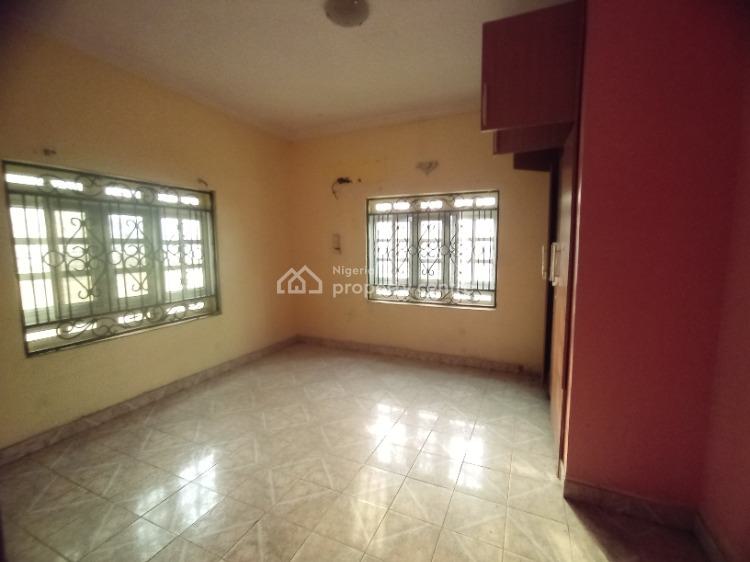 Commercial 4 Bedroom Duplex on a Highly Commercialized Road, Lekki Phase 1, Lekki, Lagos, House for Rent